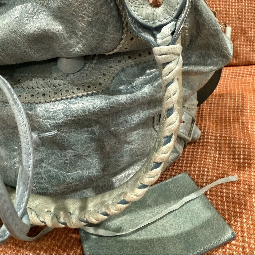 Authentic Balenciaga large bucket bag - Picture 11 of 15